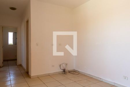 Sala de apartamento para alugar com 3 quartos, 80m² em Jardim Dona Judith, Americana