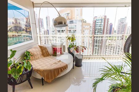 Varanda de apartamento à venda com 2 quartos, 180m² em Vila Regente Feijó, São Paulo