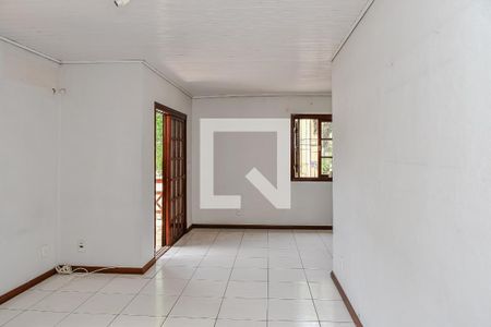 Sala de casa à venda com 2 quartos, 120m² em São Sebastião, Porto Alegre