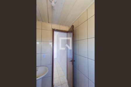 Banheiro de kitnet/studio para alugar com 1 quarto, 30m² em São Jerônimo, Gravataí