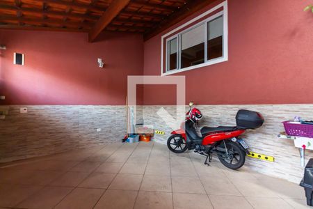 Garagem de casa à venda com 3 quartos, 222m² em Novo Osasco, Osasco