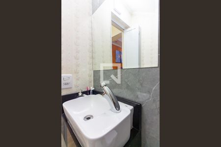 Lavabo de casa à venda com 3 quartos, 222m² em Novo Osasco, Osasco