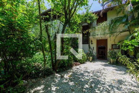 Quintal de casa de condomínio à venda com 4 quartos, 500m² em Itanhangá, Rio de Janeiro