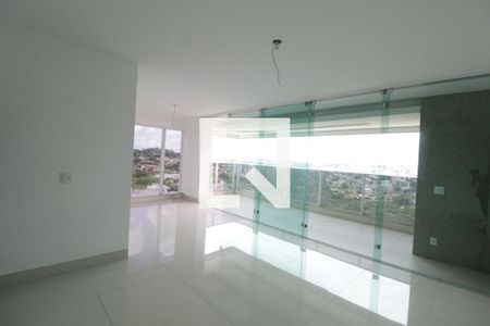Apartamento para alugar com 3 quartos, 143m² em Tubalina, Uberlândia