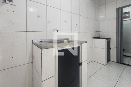 Sala/Cozinha de apartamento para alugar com 1 quarto, 52m² em Tororo, Salvador