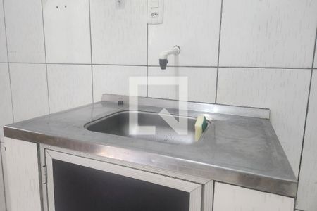 Sala/Cozinha de apartamento para alugar com 1 quarto, 52m² em Tororo, Salvador