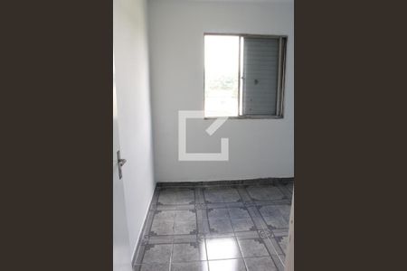 Entrada Quarto 2 de apartamento à venda com 2 quartos, 70m² em Vila Liviero, São Paulo