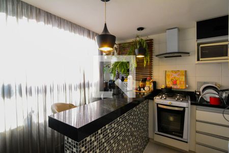 Cozinha  de apartamento para alugar com 3 quartos, 90m² em Grajaú, Belo Horizonte