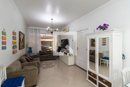 Sala de casa para alugar com 2 quartos, 210m² em Itaim Bibi, São Paulo