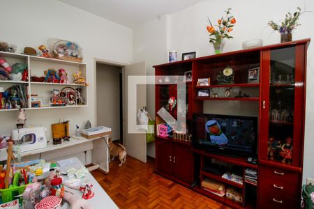 Quarto 1 de apartamento à venda com 3 quartos, 80m² em Funcionários, Belo Horizonte