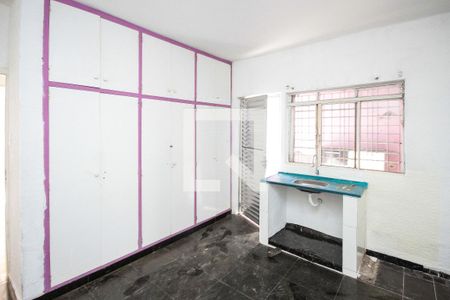 Cozinha de casa para alugar com 2 quartos, 100m² em Vila Bancaria, São Paulo