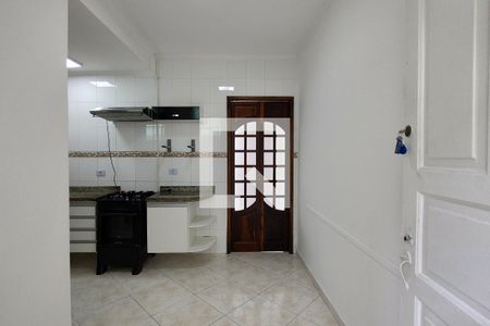 Cozinha de kitnet/studio para alugar com 1 quarto, 30m² em Boqueirão, Praia Grande
