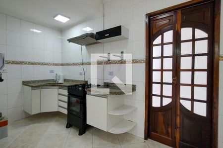 Cozinha de kitnet/studio para alugar com 1 quarto, 30m² em Boqueirão, Praia Grande