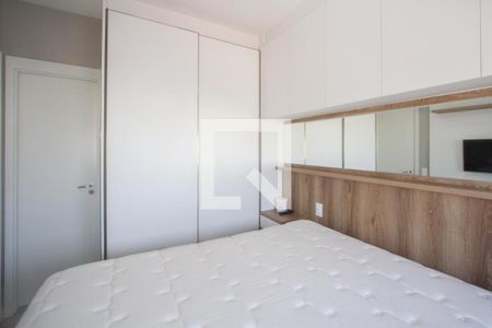 Suíte de apartamento para alugar com 2 quartos, 53m² em Chácara Santo Antônio (zona Sul), São Paulo