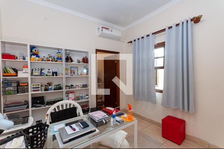 Quarto 1 de casa para alugar com 4 quartos, 130m² em Siciliano, São Paulo