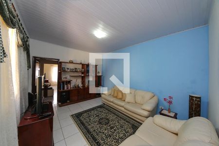 Sala de estar de casa à venda com 2 quartos, 430m² em Vila Lucia, São Paulo