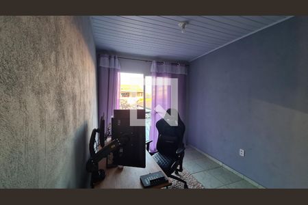 Casa à venda com 180m², 4 quartos e 2 vagas Casa à venda com 180m², 4 quartos e 2 vagasQuarto 2