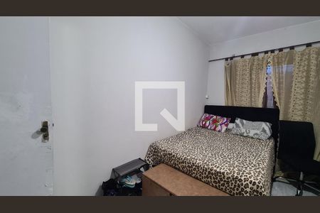 Casa à venda com 180m², 4 quartos e 2 vagas Casa à venda com 180m², 4 quartos e 2 vagasQuarto Suíte 1