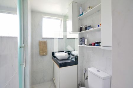 Banheiro de apartamento à venda com 2 quartos, 97m² em Buritis, Belo Horizonte