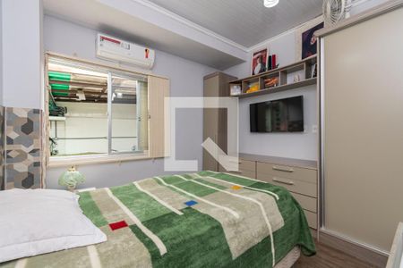 Quarto 1 de casa à venda com 2 quartos, 77m² em Azenha, Porto Alegre