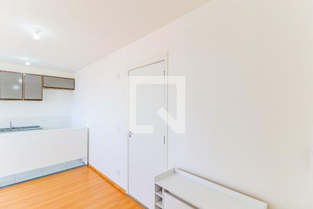 Sala de apartamento para alugar com 2 quartos, 44m² em Parque Maria Helena, São Paulo