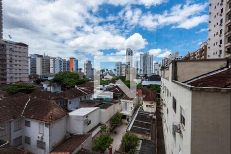 Vista de apartamento para alugar com 3 quartos, 110m² em Gonzaga, Santos