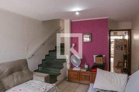 Casa à venda com 80m², 2 quartos e 1 vagaSala