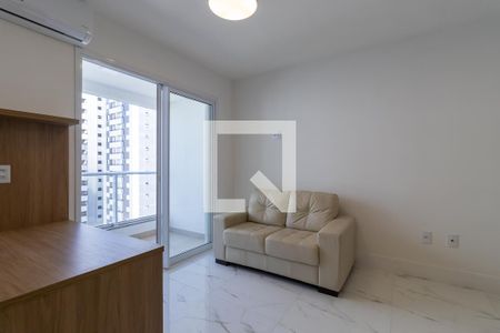 Sala de kitnet/studio para alugar com 1 quarto, 40m² em Vila Itapura, Campinas