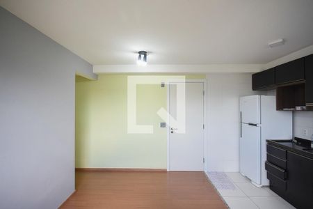 Sala de apartamento para alugar com 2 quartos, 41m² em Jardim Taboão, São Paulo