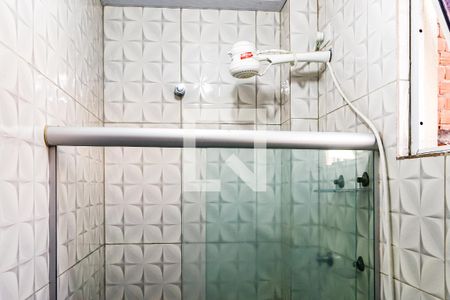 Apartamento para alugar com 45m², 1 quarto e sem vaga Apartamento para alugar com 45m², 1 quarto e sem vagaBanheiro - detalhe do chuveiro elétrico