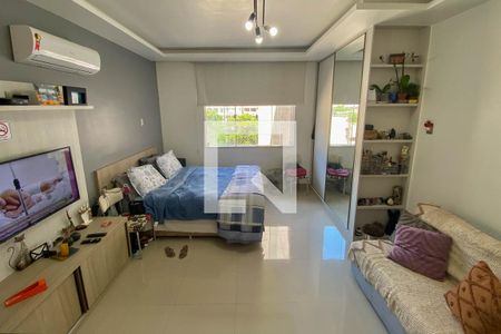 Sala/Quarto de apartamento à venda com 1 quarto, 30m² em Copacabana, Rio de Janeiro