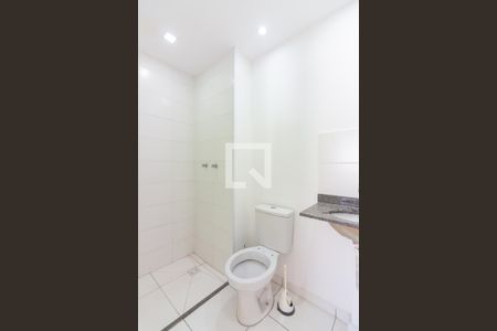 Banheiro de apartamento à venda com 2 quartos, 50m² em Padroeira, Osasco