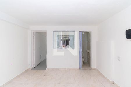 Sala de casa para alugar com 4 quartos, 112m² em Vila Ema, São Paulo
