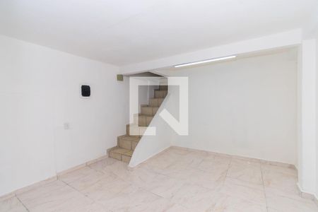 Sala de casa para alugar com 4 quartos, 112m² em Vila Ema, São Paulo