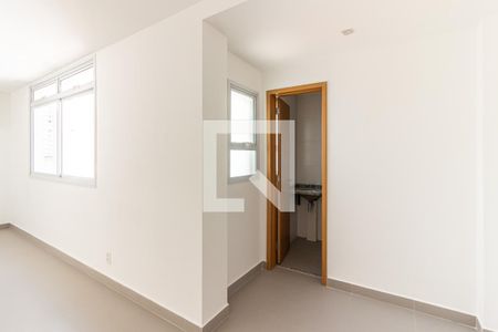 Sala de apartamento à venda com 3 quartos, 77m² em República, São Paulo