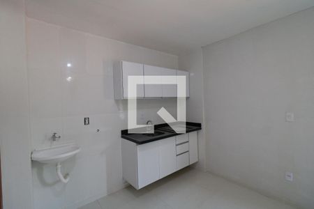 Cozinha e Área de Serviço de kitnet/studio para alugar com 1 quarto, 24m² em Vila Gustavo, São Paulo