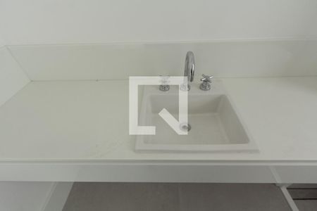 Apartamento à venda com 374m², 5 quartos e 5 vagas Apartamento à venda com 374m², 5 quartos e 5 vagasBanheiro da Suíte 1
