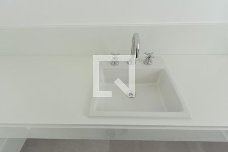 Apartamento à venda com 374m², 5 quartos e 5 vagas Apartamento à venda com 374m², 5 quartos e 5 vagasBanheiro da Suíte 3