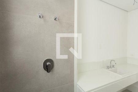 Apartamento à venda com 374m², 5 quartos e 5 vagas Apartamento à venda com 374m², 5 quartos e 5 vagasBanheiro da Suíte 2