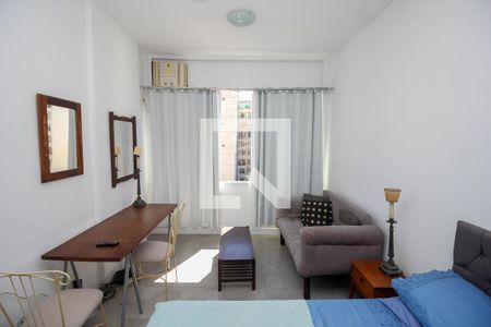 Quarto de kitnet/studio para alugar com 1 quarto, 31m² em Centro, Rio de Janeiro