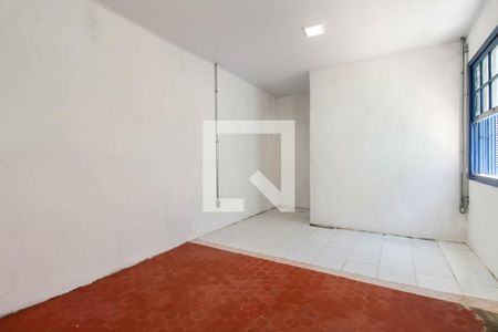 Sala/Quarto de casa para alugar com 1 quarto, 20m² em Vila Bertioga, São Paulo