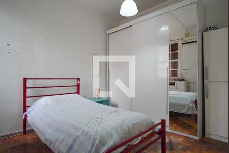 Quarto 1 de apartamento à venda com 3 quartos, 60m² em Navegantes, Porto Alegre