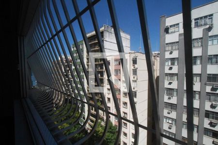Vista Sala de apartamento à venda com 3 quartos, 147m² em Icaraí, Niterói