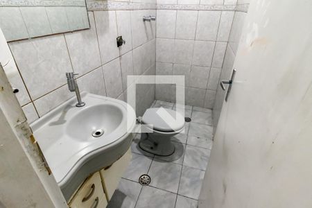 Banheiro 1 de casa à venda com 4 quartos, 160m² em Jardim Irapua, Taboão da Serra