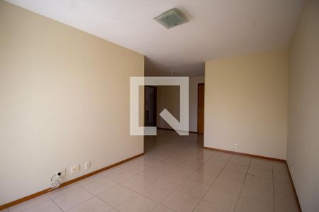 Apartamento à venda com 99m², 3 quartos e 2 vagasSala