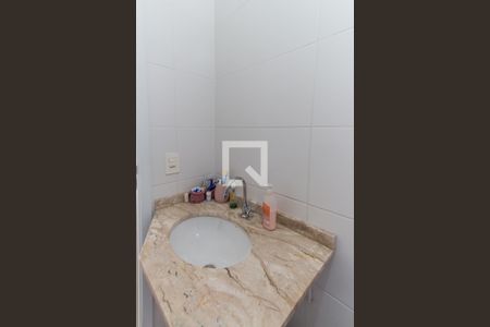 Banheiro da Suíte de apartamento para alugar com 3 quartos, 79m² em Vila Guilherme, São Paulo