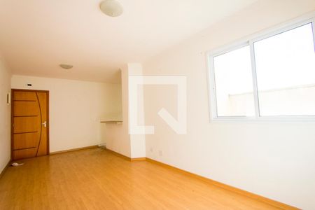 Sala de apartamento à venda com 2 quartos, 64m² em Vila Alzira, Santo André