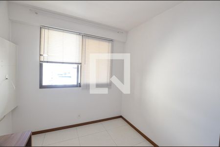 Quarto de apartamento à venda com 3 quartos, 95m² em Icaraí, Niterói