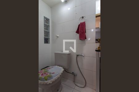 Lavabo de casa para alugar com 4 quartos, 200m² em São Gabriel, Belo Horizonte