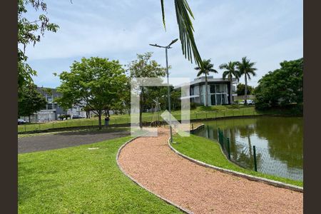 Casa à venda com 3 quartos, 326m² em Marechal Rondon, Canoas
